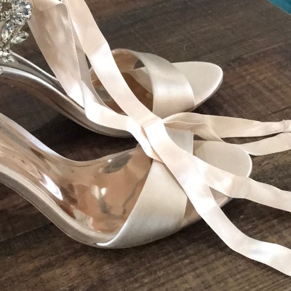 NEW BHLDN x Badgley Mischa Ever After Bridal Heels Crystal Satin - Picture 4 of 8